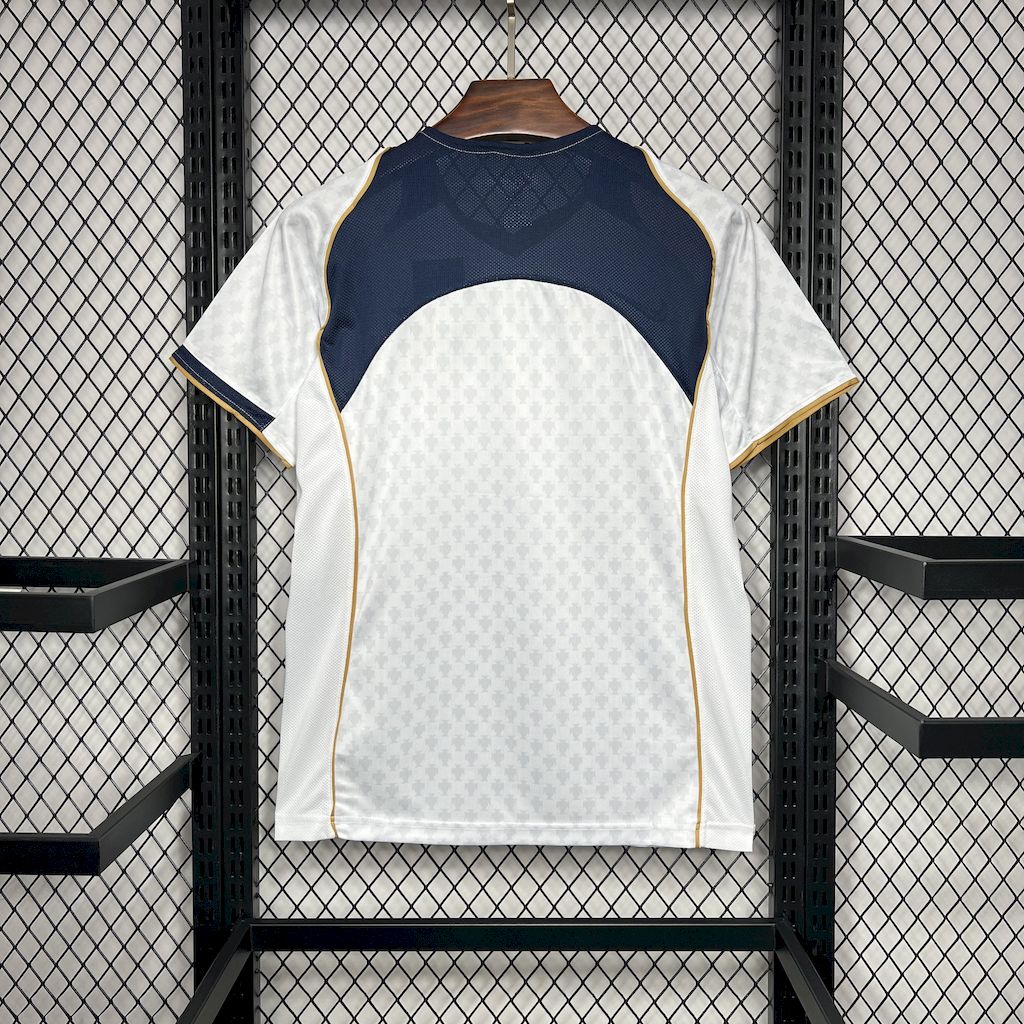 2004 Portugal Away Jersey