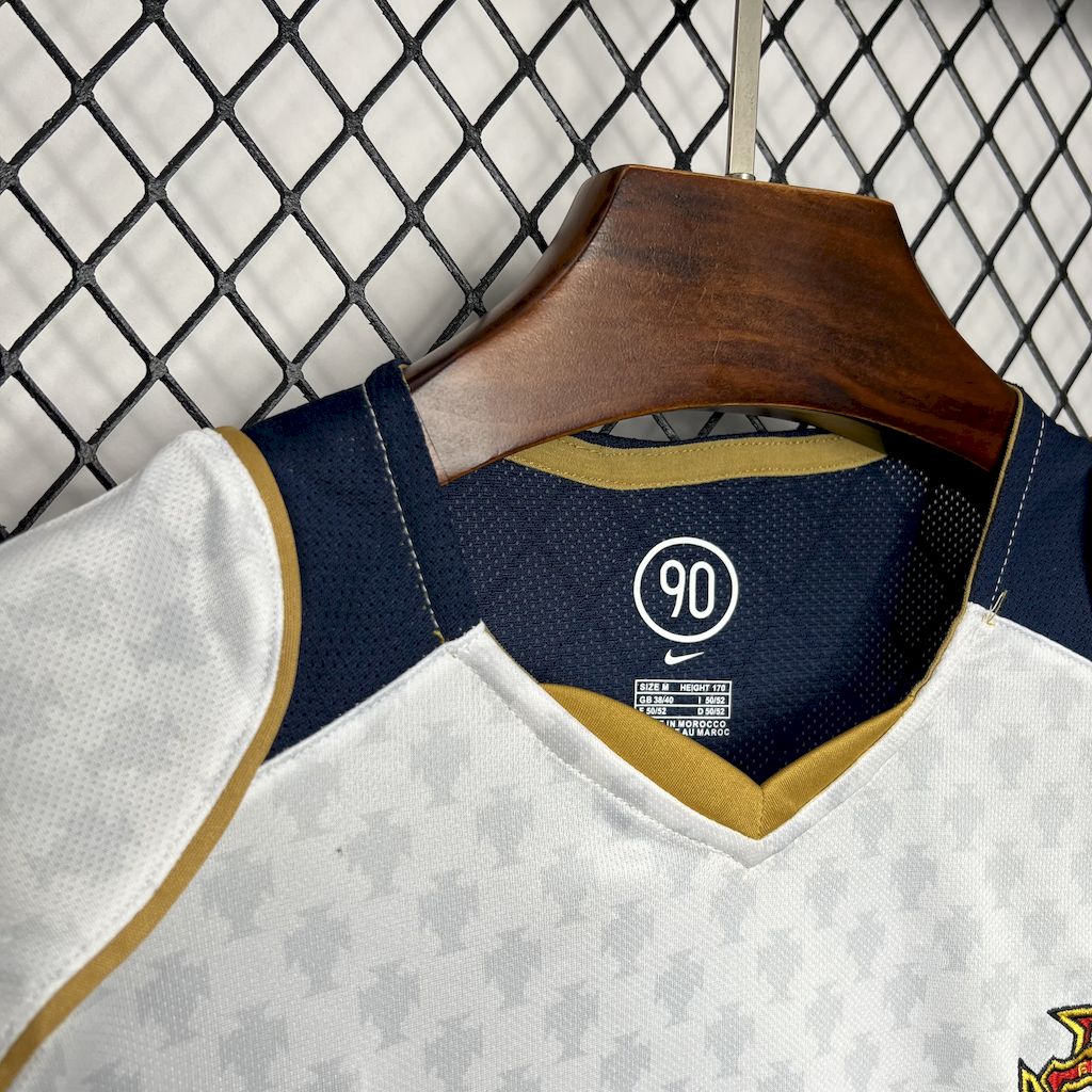 2004 Portugal Away Jersey