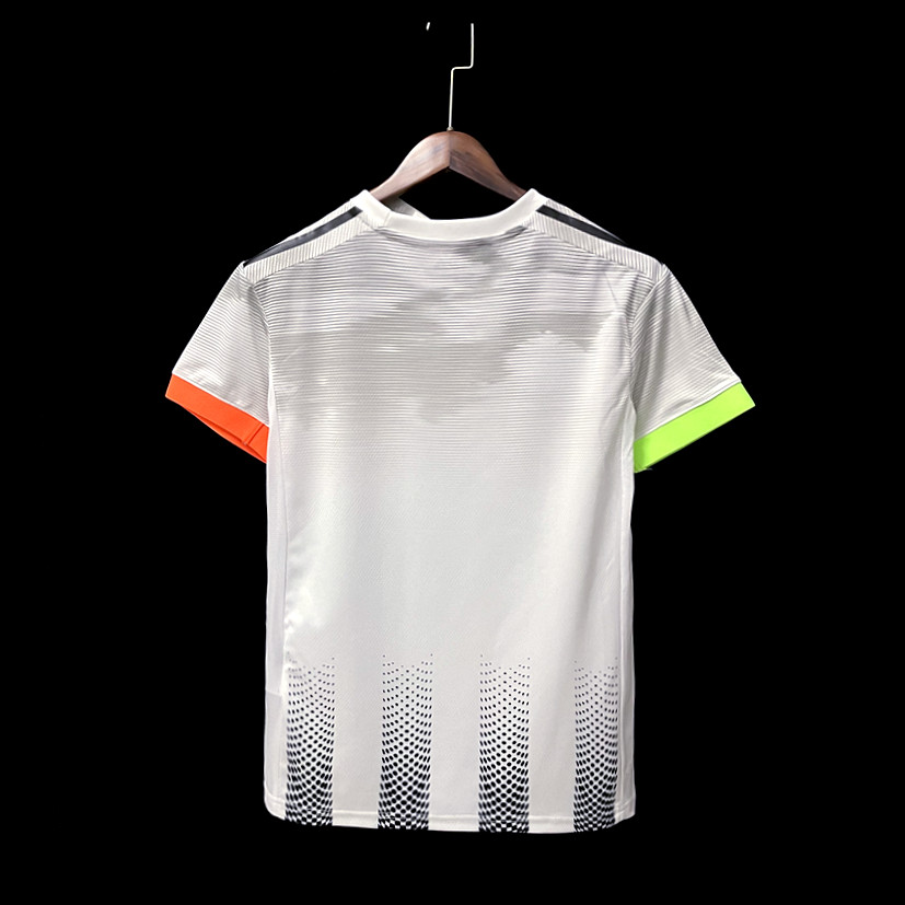 2019-20 Juventus Fourth Jersey