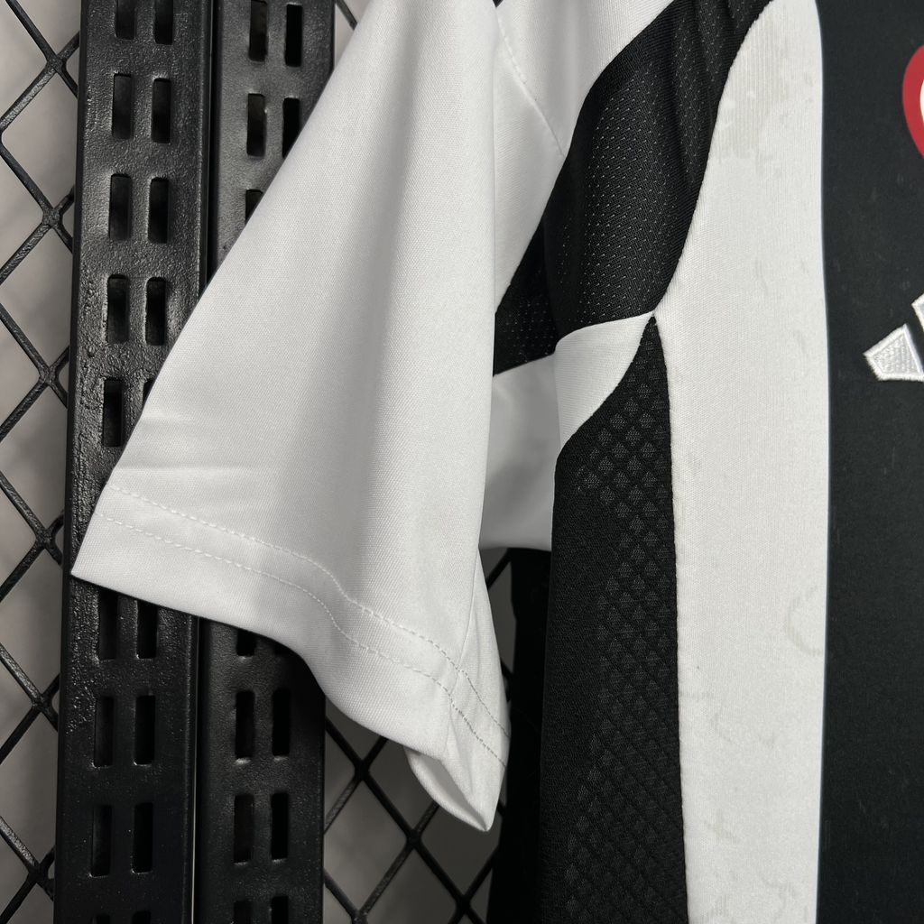 2024-25 Juventus Home Jersey