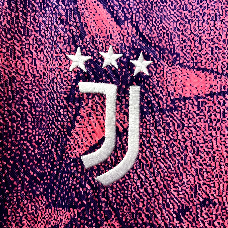 2022-23 Juventus Third Jersey