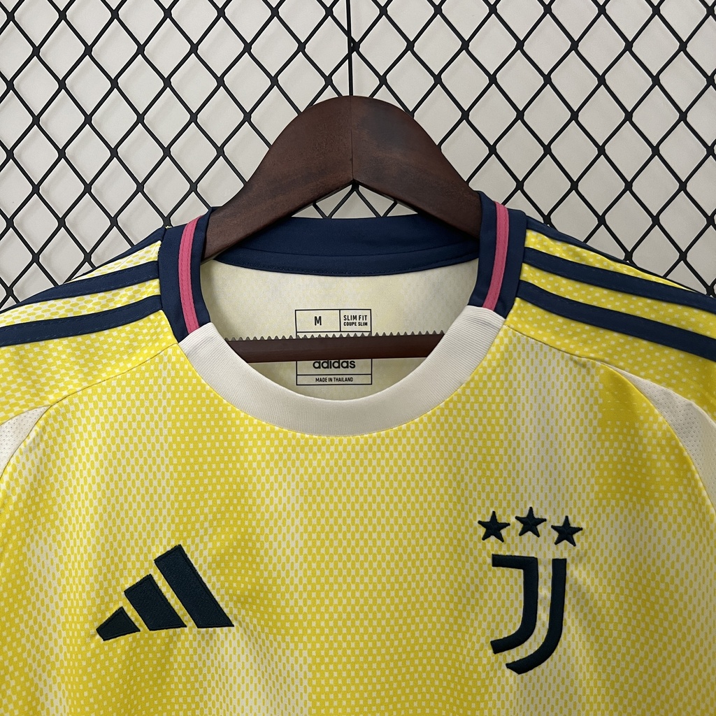 2024-25 Juventus Away Jersey