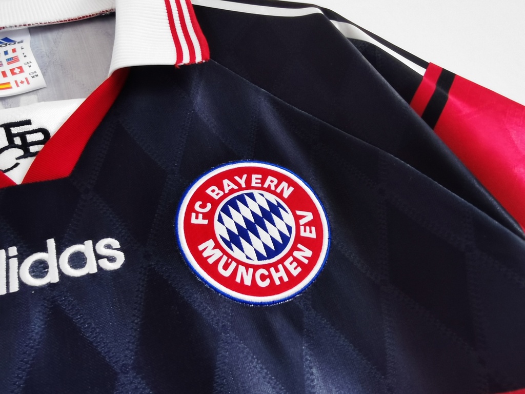 1997-99 Bayern Munich Home Jersey