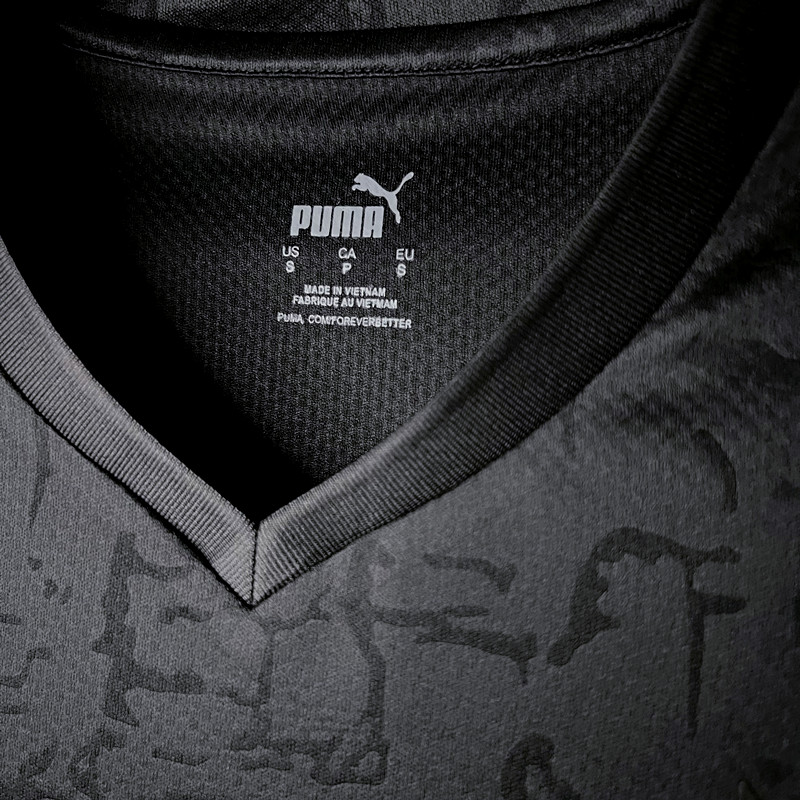 2022-23 Borussia Dortmund Blackout Jersey
