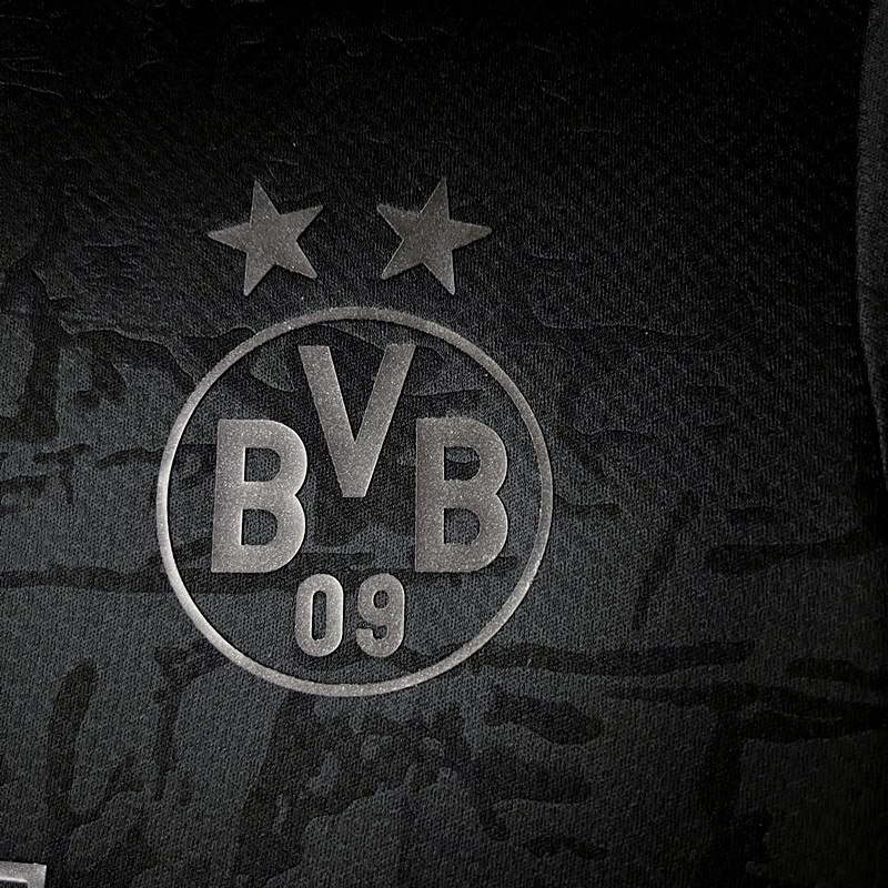 2022-23 Borussia Dortmund Blackout Jersey