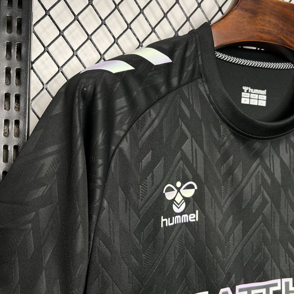 2024-25 Werder Bremen Third Jersey
