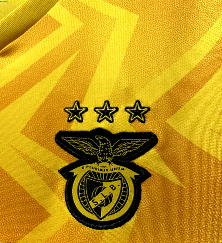 2022-23 Benfica Away Jersey