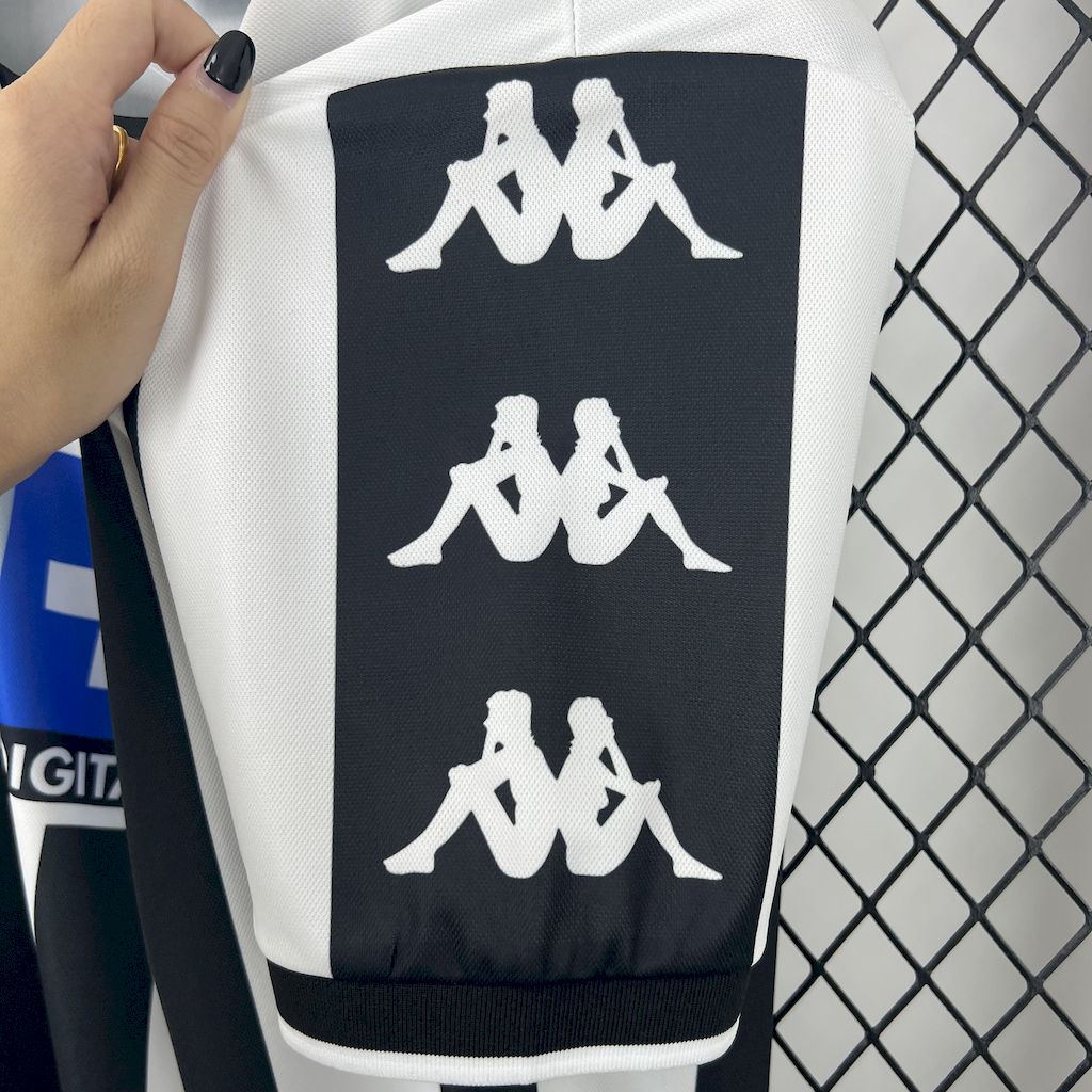 1999-00 Juventus Home Jersey