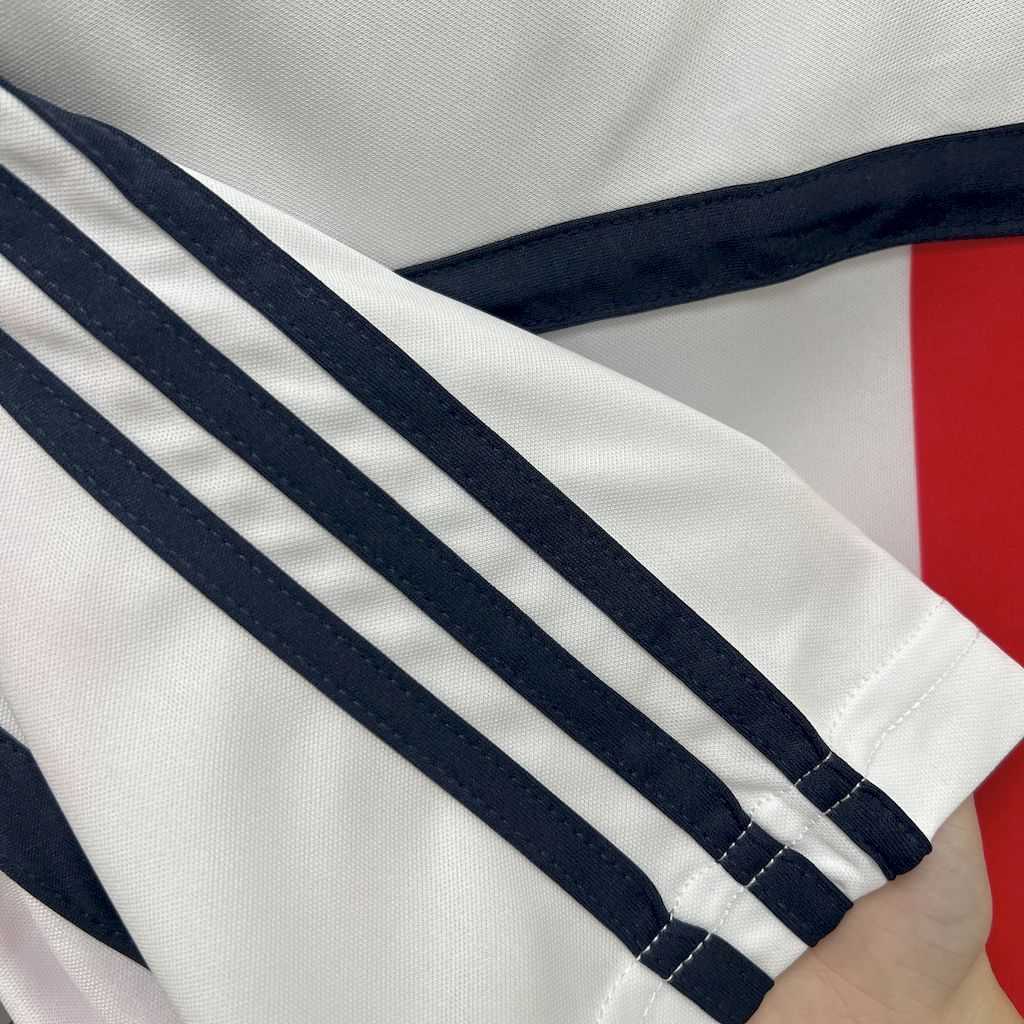 2000-02 Bayern Munich Away Jersey