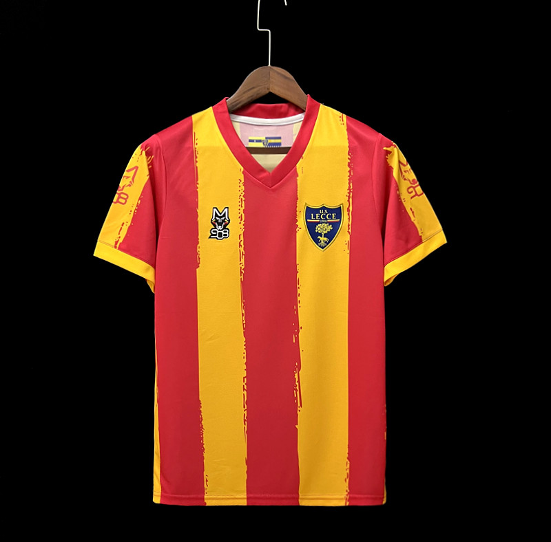 2022-23 Lecce Home Jersey